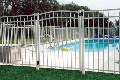 Aluminum Arched Rolled Channel Gate