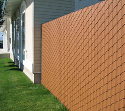 Vinyl Wood - the look of a wood fence